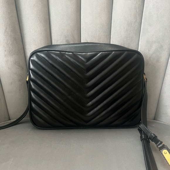 ❗️SOLD❗️Authentic YSL Saint Laurent Lou Camera Bag - Picture 6 of 16